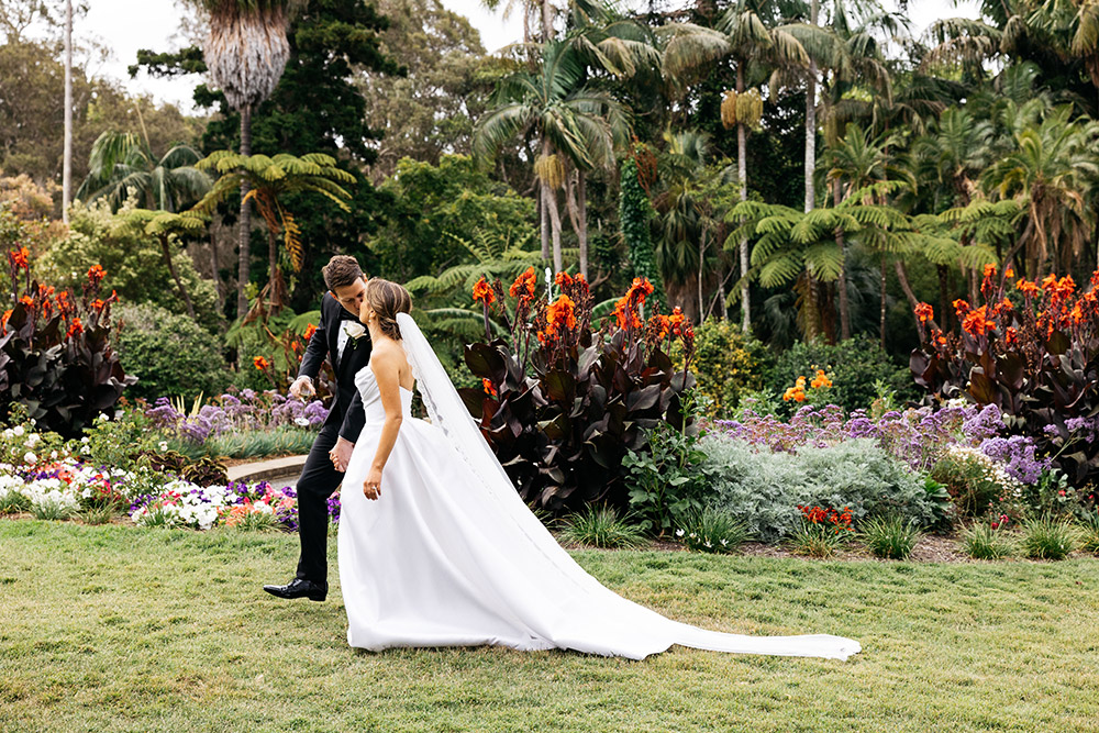 Estate-couple-in-garden-gallery-3