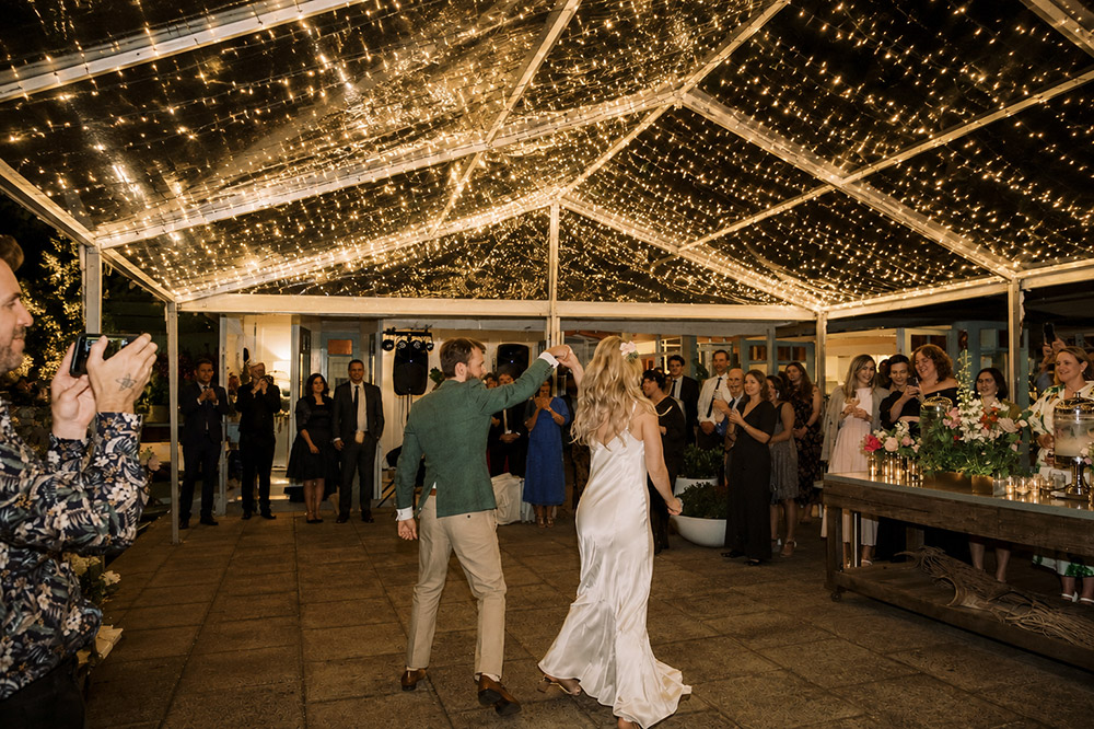 Estate-dancing-under-stars-1